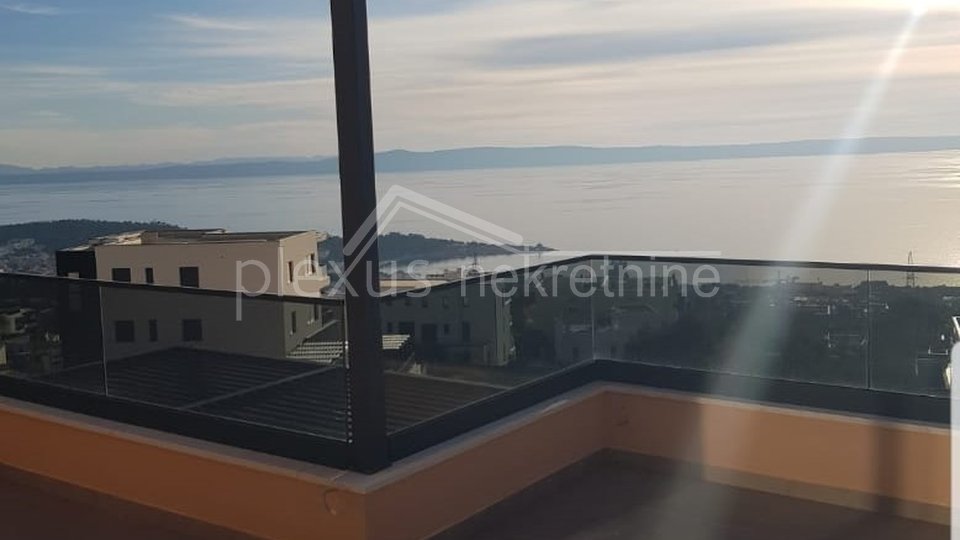 House, 226 m2, For Sale, Makarska