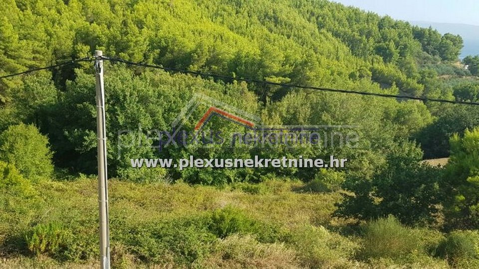 Građevinsko zemljište: Split - okolica, Donja Podstrana, 1800 m2