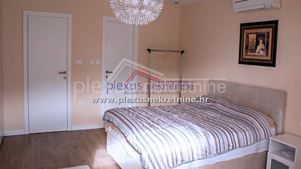 Apartment, 110 m2, For Sale, Split - Trstenik
