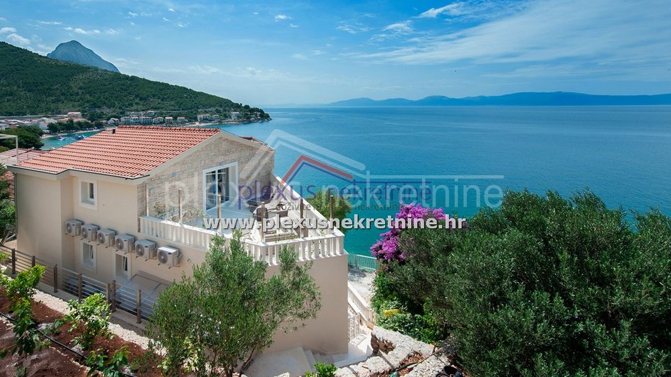 House, 400 m2, For Sale, Gradac - Drvenik