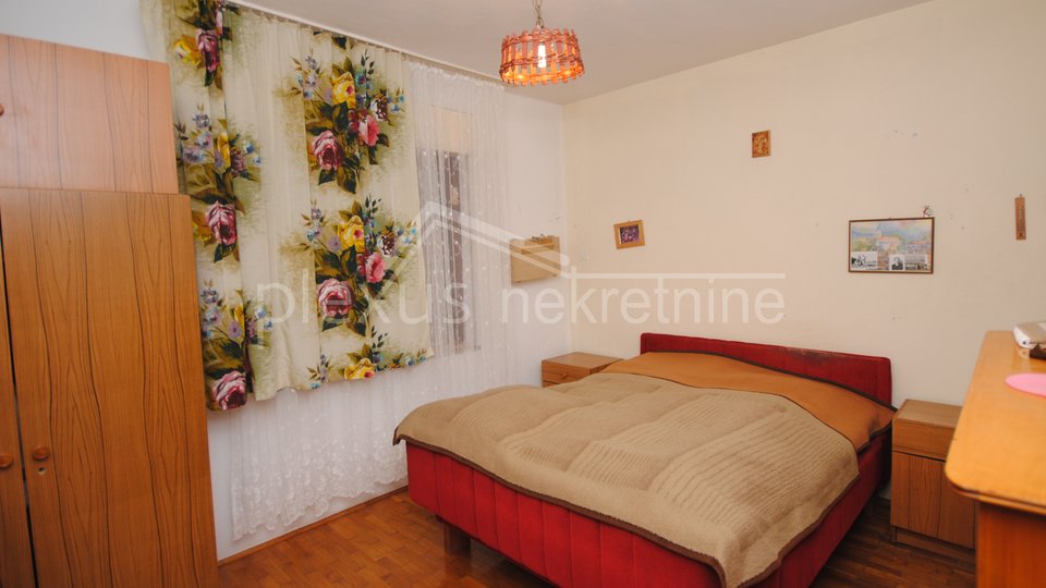 House, 140 m2, For Sale, Kaštel Štafilić