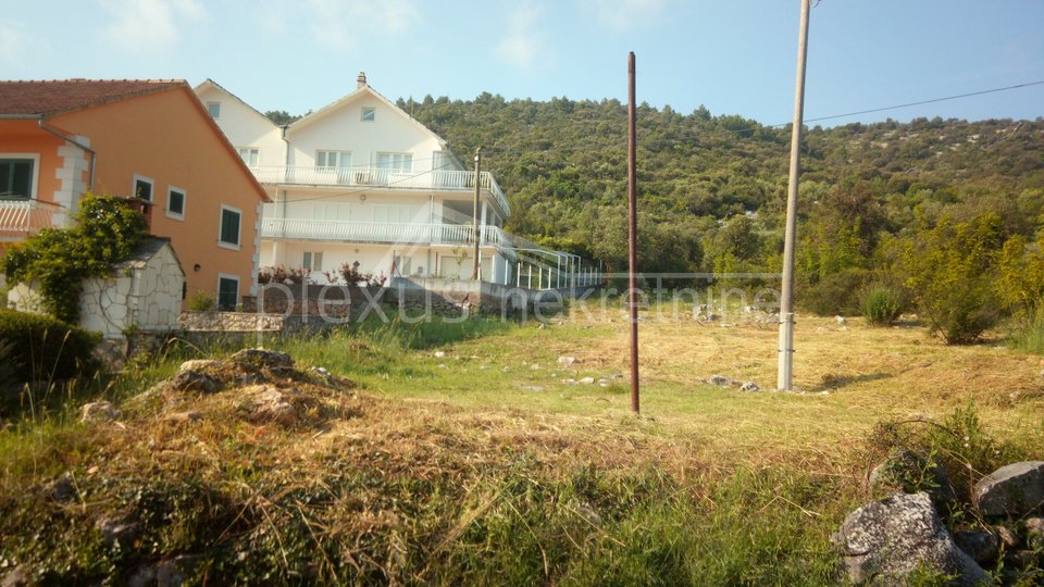 Građevinsko zemljište u mirnom dijelu: Trogir - okolica, Marina, 1151 m2