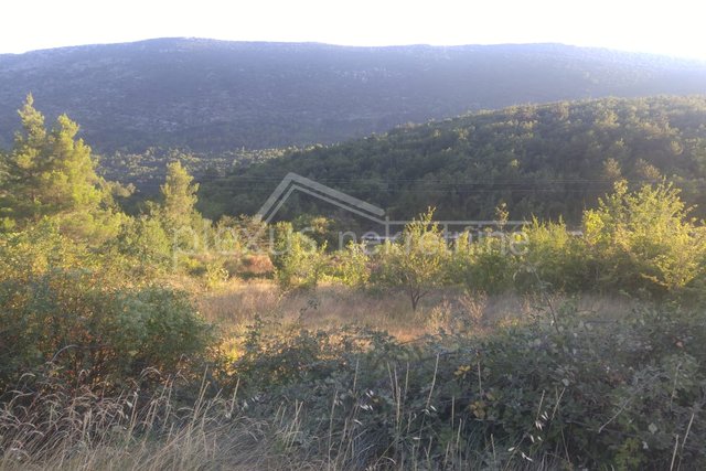 Land, 3900 m2, For Sale, Omiš - Tugare